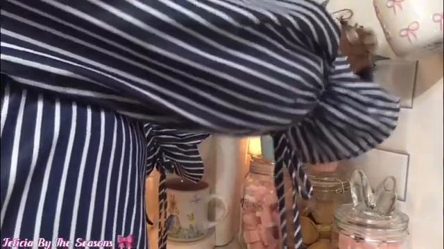 ИДЕИ ВЕСЕННЕГО ДЕКОРИРОВАНИЯ КОФЕЙНОГО БАРА НА ТЕМУ ПЕТУШИНОГО КРОЛИКА