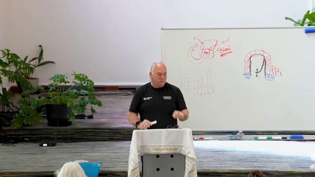 Иэн Клейтон . Это был не ангел смерти. ( с практикой)