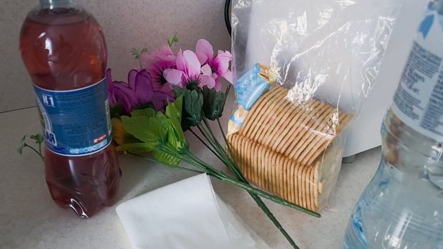 Радоница. Ездили на кладбище.