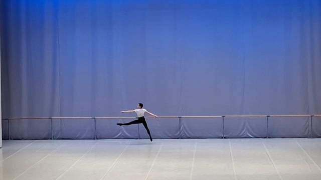 МГАХ. Госэкзамен по классическому танцу. Юноши. Педагог И. Рыжаков 20.04.26 (10)