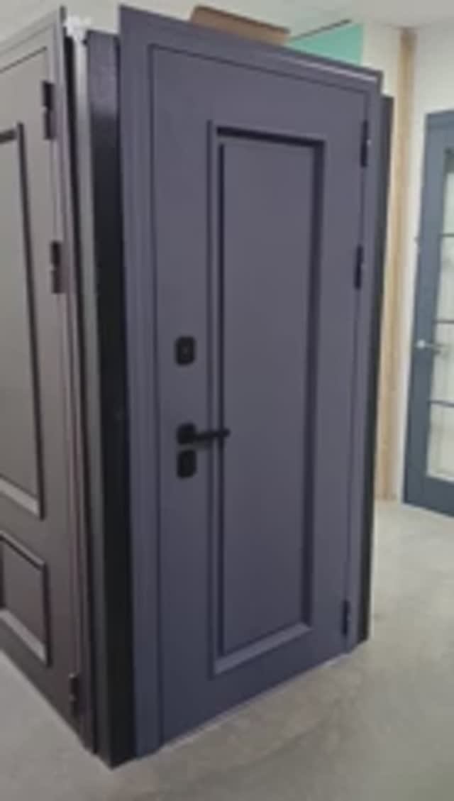 Металлическая дверь с терморазрывом Стронг 1. ВЛАДИМИРСКАЯ ФАБРИКА ДВЕРЕЙ.