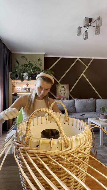 кашпо из ротанга