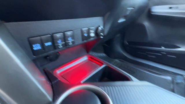 Toyota Rav4 2014 2.0 AT Полный привод