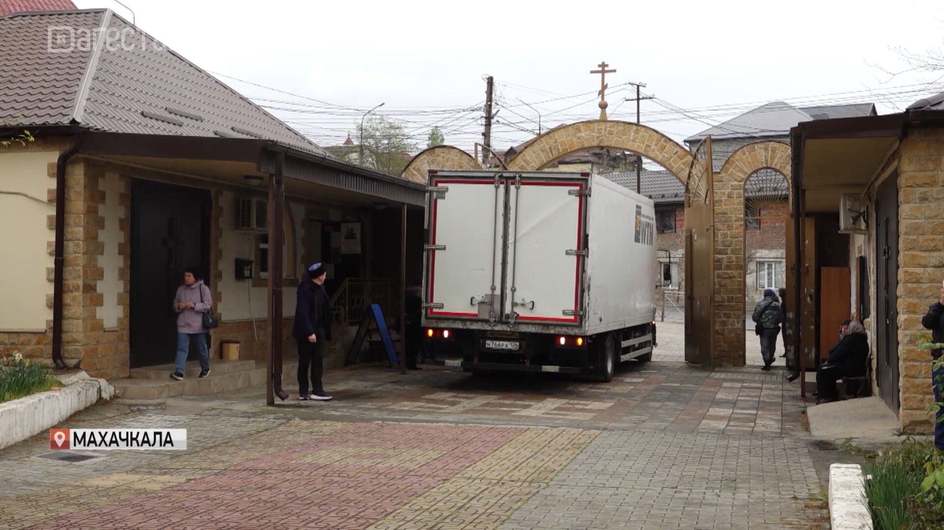 Партию бутилированой воды в Дагестан привезли из Кавказских минеральных вод