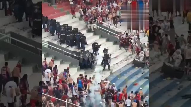 💥Минимум 10 фанатов и шесть полицейских пострадали во время массовой драки на футбольном 