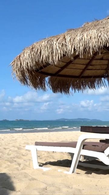 Гармония с собой 🌸 Море в лунном свете 🌊 Нежный прибой 🌴