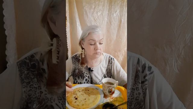 21. 04. 26  #mukbangtatyanaeats #еда #блины #завтрак 😋👍🤤🥞☕