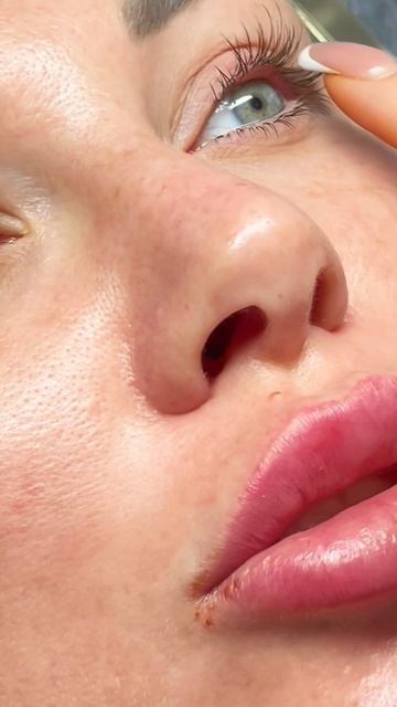 Нарастили верхние и нижние реснички 🌿 #спб