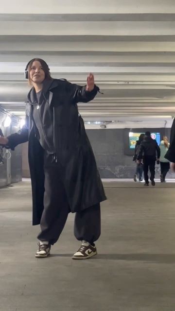 Я вошла в твою голову не разуваясь…