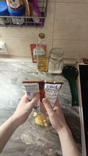 Вкусные чипсы лисички в сливочном соусе