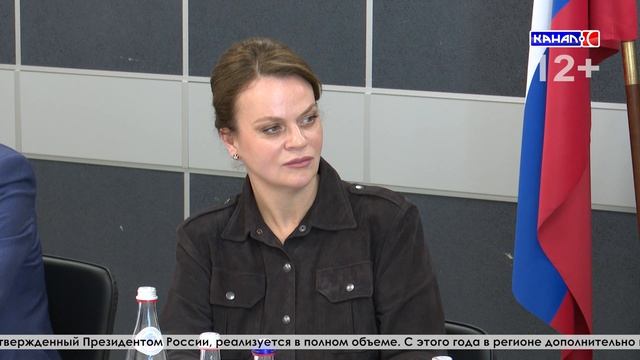 Денис Паслер совместно с заместителем Министра обороны РФ   Анной Цивилевой навестили участников СВО