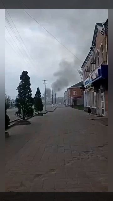 💥🇺🇦Прилеты по целям в Богодухове Харьковской области. На месте ударов возникли пожары…🔥