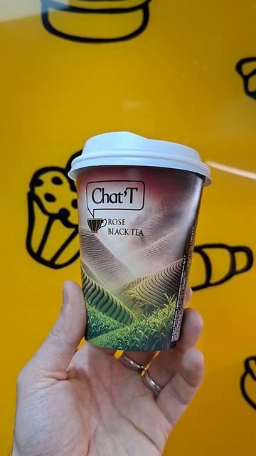 🍵✨ Descoperă noua colecție de ceaiuri Chat’T la Covrigo! ✨🍵