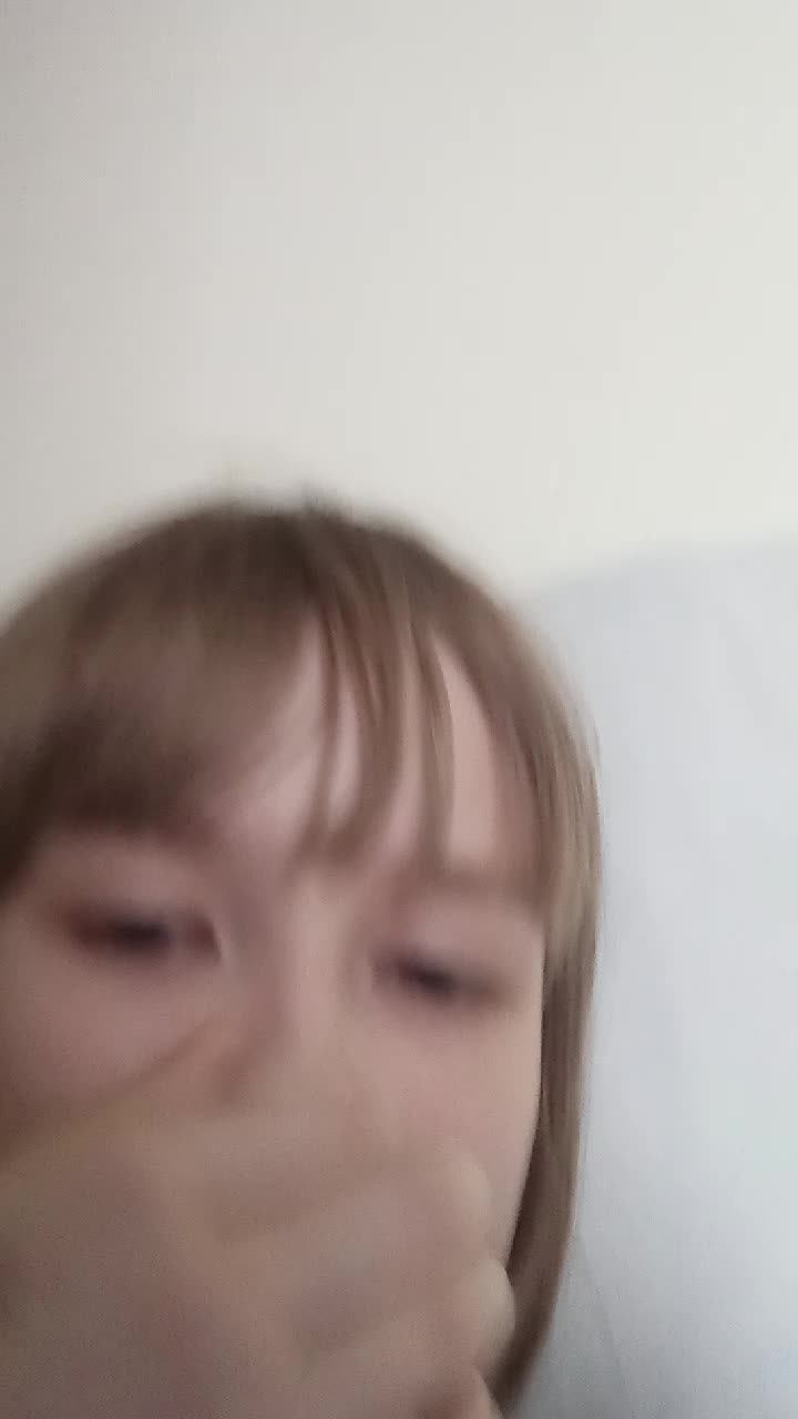 разговариваем))