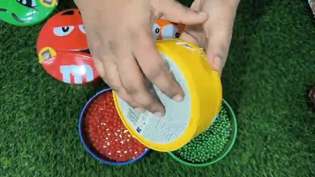 Asmr. Цветные конфеты. Видео для детей. Нэвкин тв.(18)