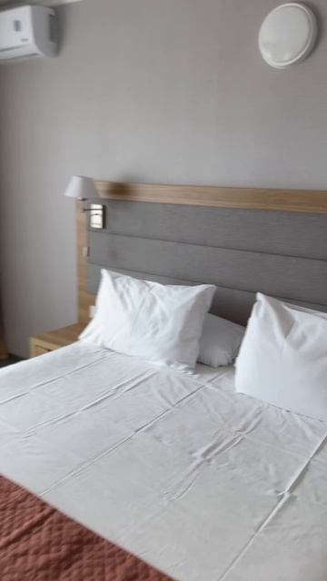 Видеообзор номера в отеле 