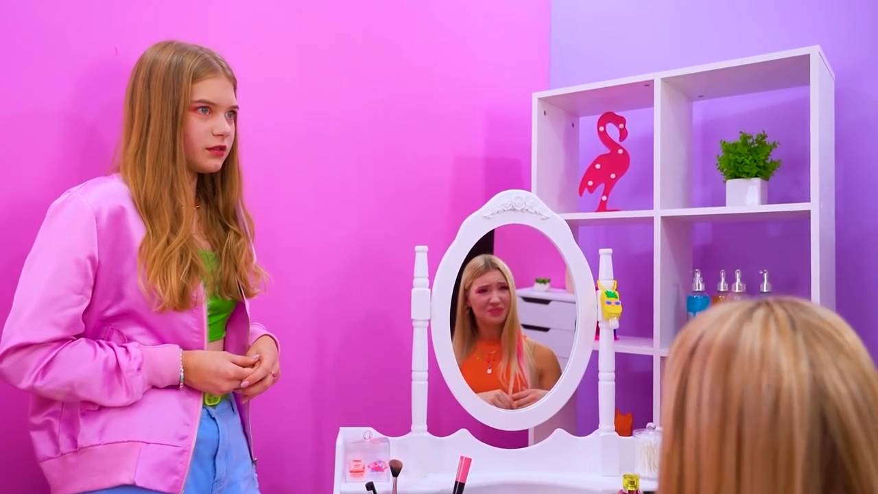 Девочки VS Мальчики  Хороший Студент VS Плохой Студент