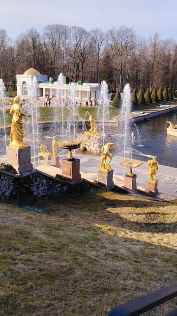 Фонтаны Петергоф, Большой дворец.mp4