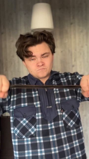 Чуть не попался …