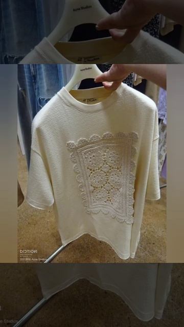 Как украсить обычную футболку.