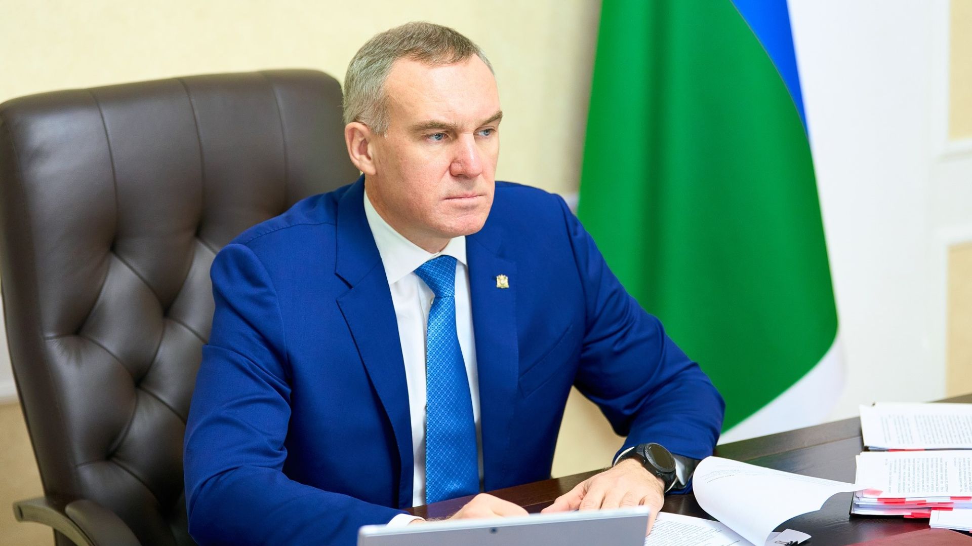 Руслан Кухарух поздравил югорчан с Днём местного самоуправления