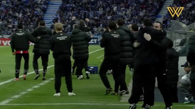 Top 10 Greatest Striker In Football History