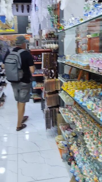 в хургаде манго маркет...