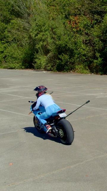 Катя Алмаз мото девушка на Дукати Ламборгини