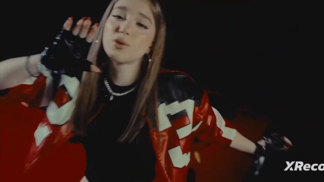 МАРЬЯНА ЛОКЕЛЬ SNIPPET НА ФЕРРАРИ