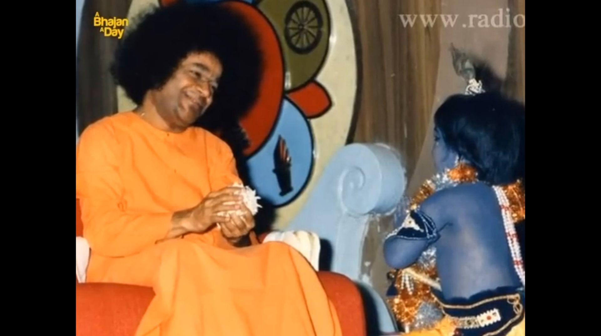 🌷Саи Бхаджаны 🌷  Душевные бхаджаны Кришны🙏❤️