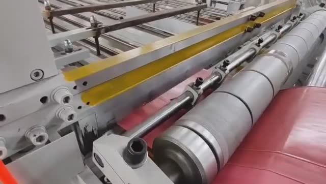 Линия для изготовления бумажных гильз малого размера SKPJ9-50 - видео в работе