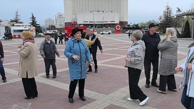 А черёмуха белым снегом... 18.04.26...