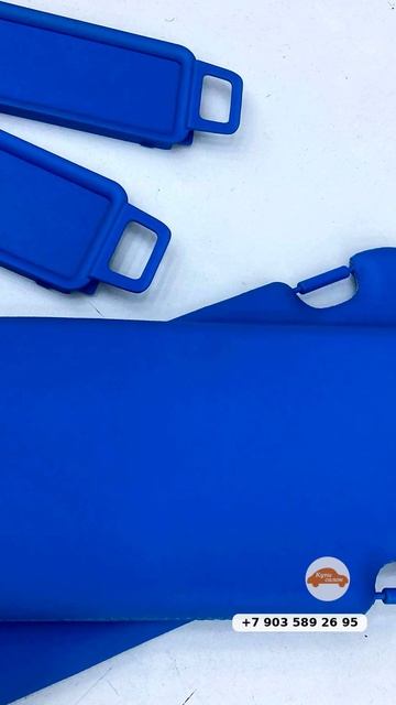 Не сразу понятно, что здесь особенного, но подголовники говорят сами за себя 😏