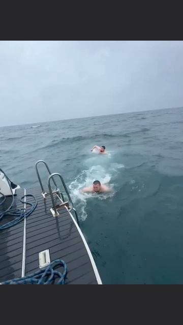 Купальный сезон ОТКРЫТ👍🤣🌊