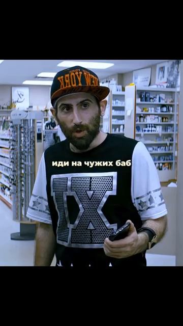 Заступился за девушку необычным способом #фильм #кино #фильмы #сериал