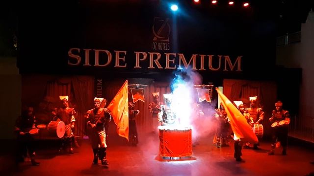 Вечернее шоу на сцене отеля Oz Hotels Side Premium 5*. Отдых в Турции. Сиде