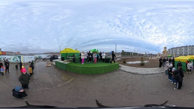 23_Награждение активных жителей жилого района (VR-360)