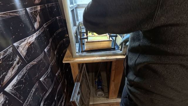 Первые заливки установки для литья пластика по технологии RIM