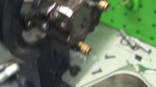 175 тыс.км. пробега - состояние штока плунжера и вала ТНВД. Hyundai Starex.