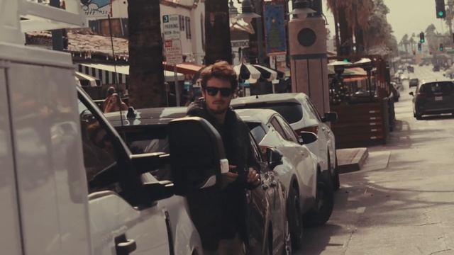 Исчезни в городских джунглях - поясная сумка Rat, куртка Greyman, рубашка Greyman