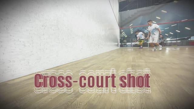 СКВОШ. Кросс в передней зоне справа