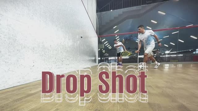 СКВОШ. Дроп в передней части корта справа