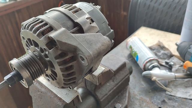 муфта генератора - обгонная