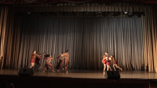 Хореографический коллектив «Притяжение» - Деловая колбаса - Эстрадный танец 12-15 лет