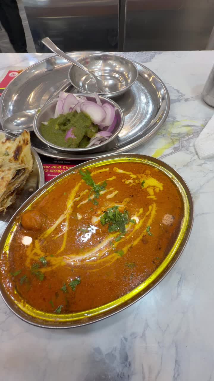 Баттер чикен - специалитет севера Индостана.