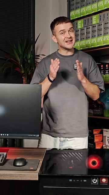 Почему это дорого? Компьютер в столе CLASSICDESK