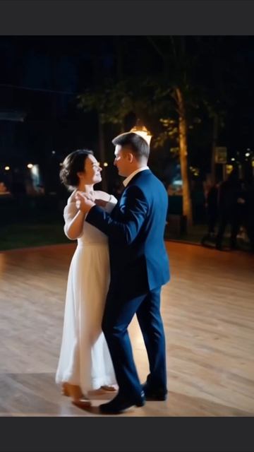 Плачущий танцпол DJ SEMPL