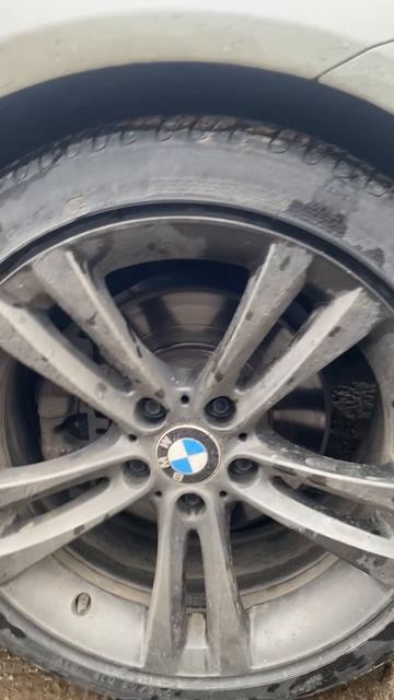 Стук новых колодок АТЕ на БМВ 4