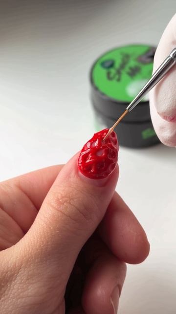 🍓 Любите клубнику в апреле?