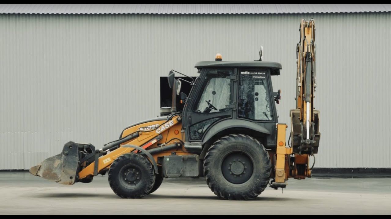Лидер продаж - Экскаватор-погрузчик CASE 570ST